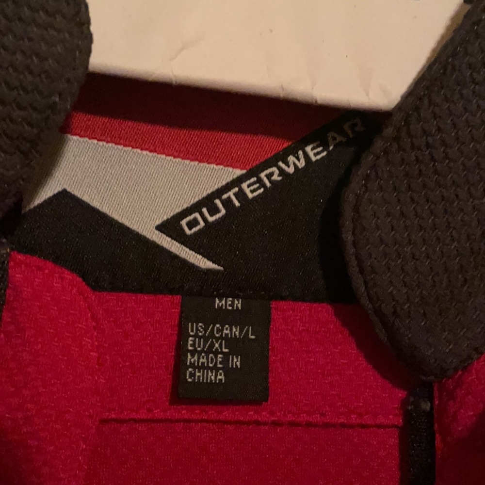 Golf pull over - Picture 3 of 3
